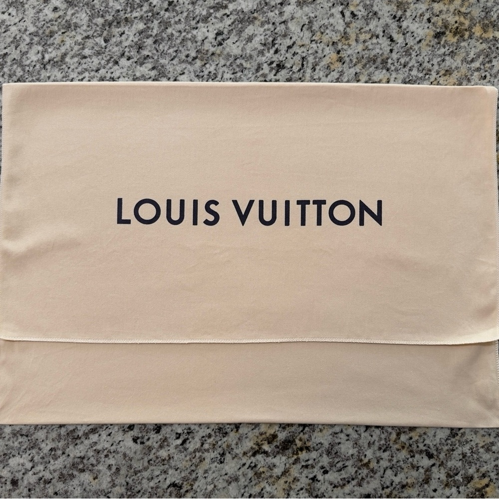 Louis Vuitton Large Dust Bag - New